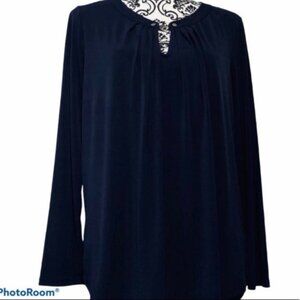 Jones New York Long Sleeve Navy Blouse/Gold Chain